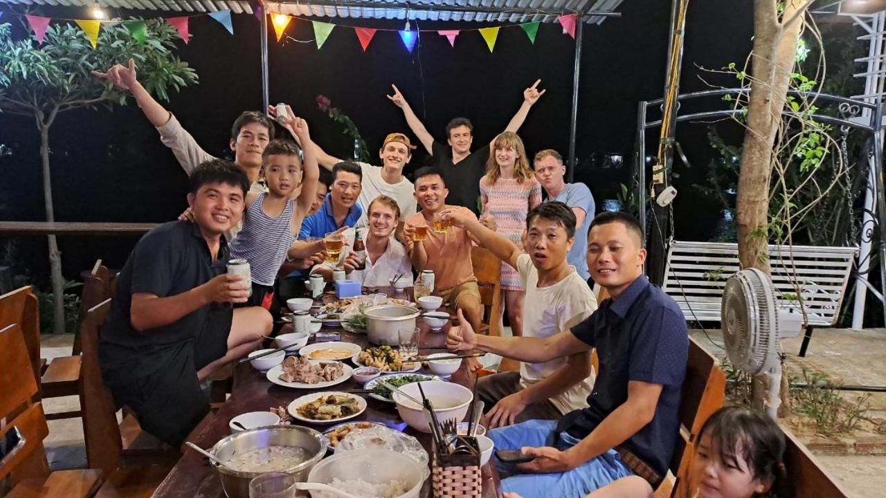 Greenland Backpackers Hostel Phong Nha Buitenkant foto