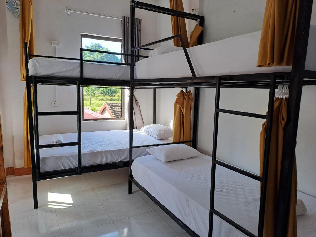 Greenland Backpackers Hostel Phong Nha Buitenkant foto