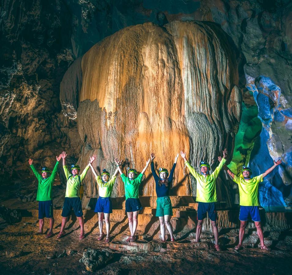 Greenland Backpackers Hostel Phong Nha Buitenkant foto